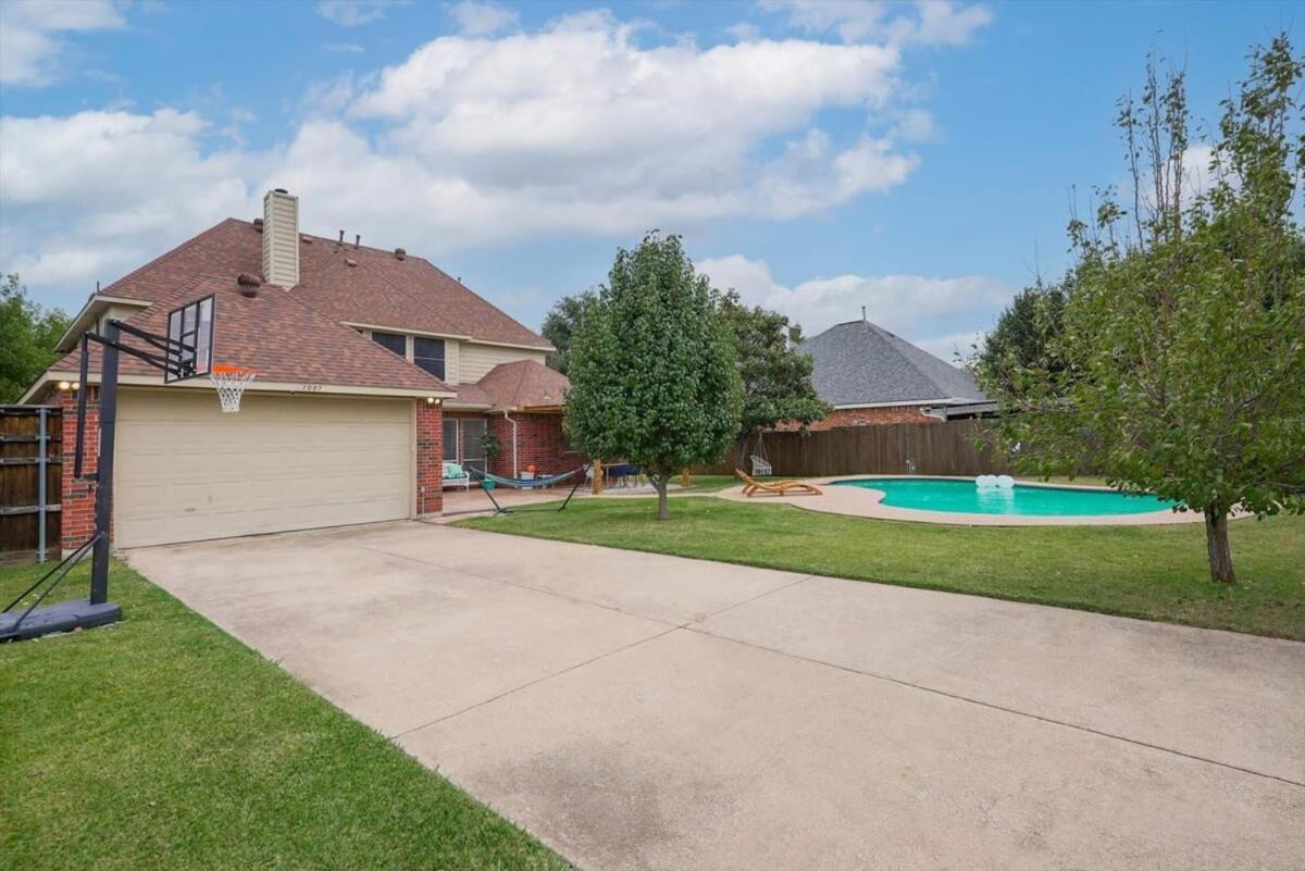 6Br 3,5Ba Home Pool, Hot Tub, Game Room -16 Guests Sachse Eksteriør bilde
